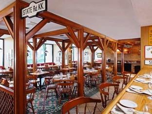 145867_120112112928435_STD.jpg