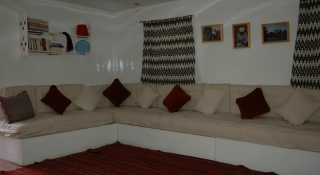 30611138.jpg