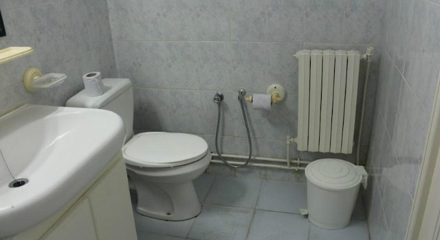 21053842.jpg