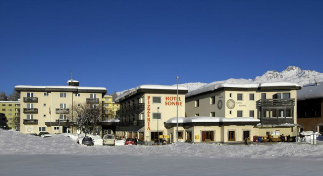 4401554.jpg