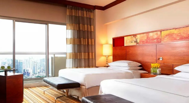 swissotel-the-stamford-hotel_04.jpg