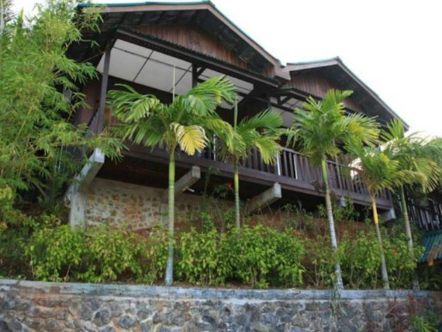 rose-garden-resort_01.jpg
