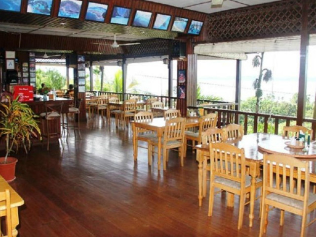rose-garden-resort_03.jpg