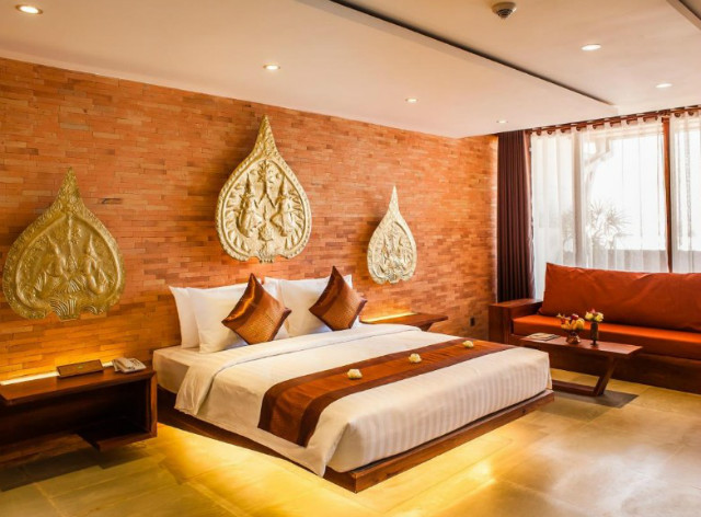golden-temple-hotel_01.jpg