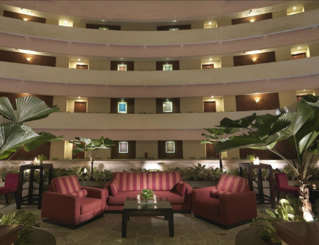 ambassador-row-hotel-suites-by-lanson-place_01.jpg