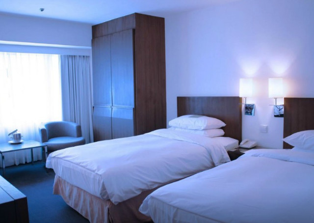 united-hotel-05.jpg