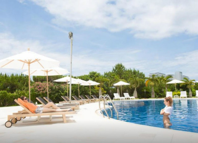 centurion-hotel-resort-03.jpg