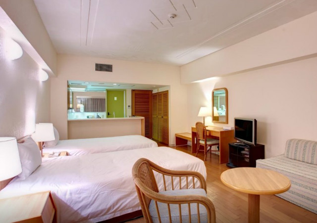 hotel-mahaina-wellness-resorts-okinawa-04.jpg