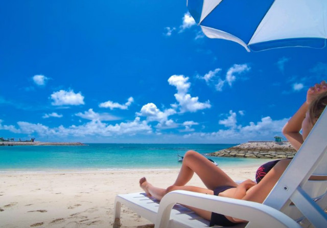 southern-beach-hotel-resort-okinawa-02.jpg