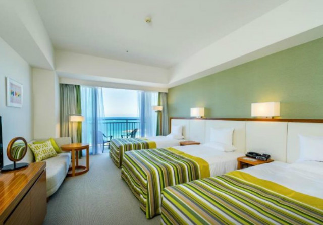 southern-beach-hotel-resort-okinawa-07.jpg