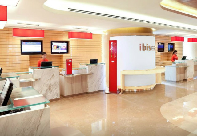 ibis-hong-kong-central-00-1.jpg