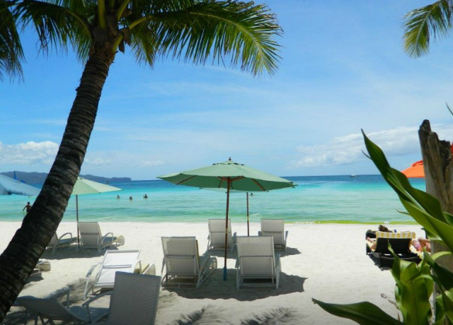 henann-regency-resort-and-spa-02.jpg