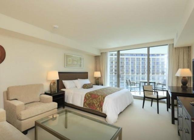 trump-international-hotel-waikiki-01.jpg