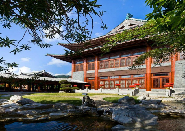 huayu-resort-and-spa-yalong-bay-sanya-01.jpg