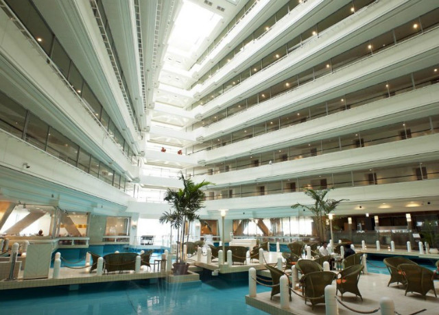 sheraton-okinawa-sunmarina-resort-01.jpg