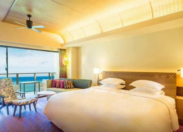 sheraton-okinawa-sunmarina-resort-03.jpg