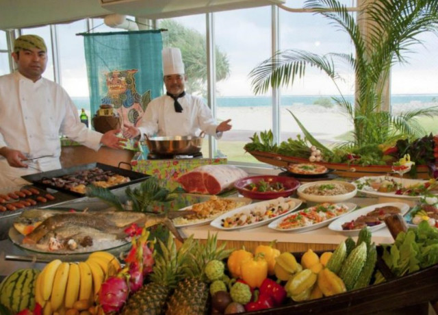 sheraton-okinawa-sunmarina-resort-06.jpg