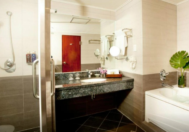 howard-beach-resort-04.jpg